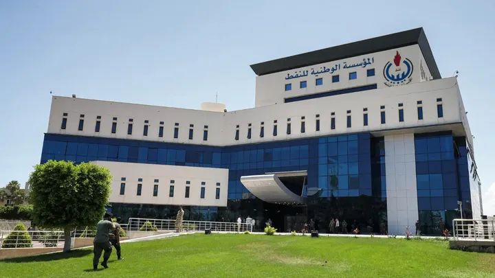 fb_img_17509307729524216031841654913227 مؤسسة النفط الليبية توقع مذكرة تفاهم مع شركة تركية لإجراء دراسات في 4 مناطق بحرية