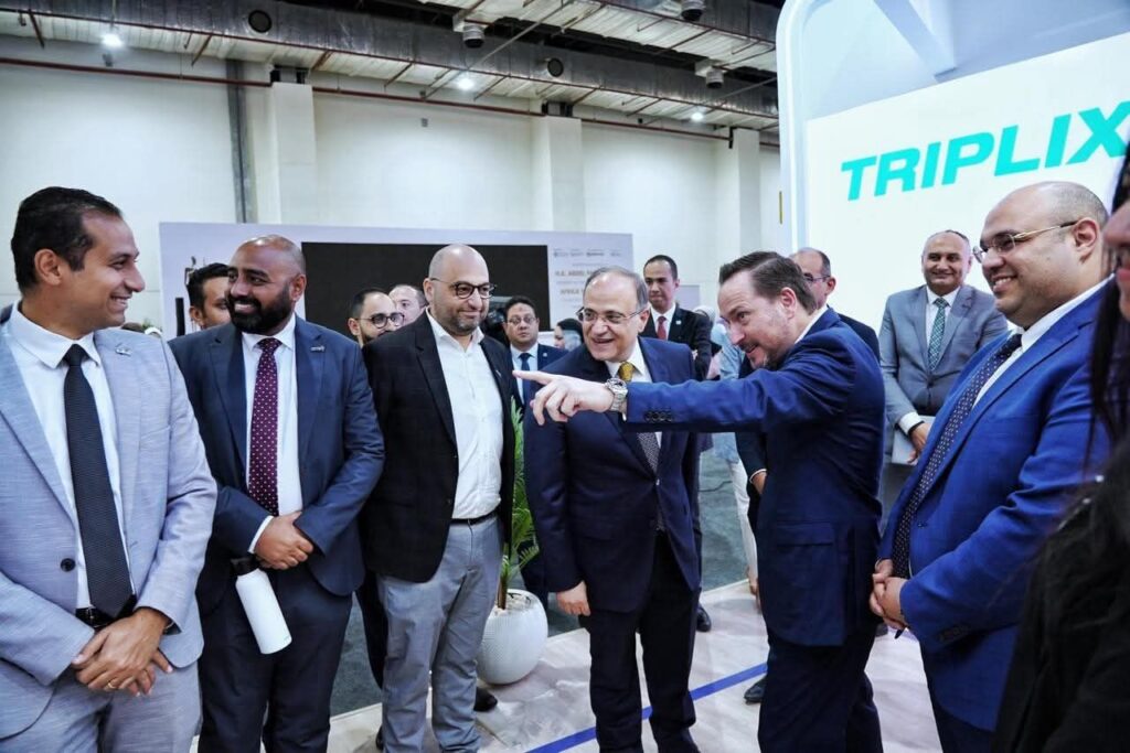 fb_img_17509662940964748526019565757139-1024x683 ضمن فعاليات المعرض والمؤتمر الطبي الإفريقي..- رئيس هيئة الدواء المصرية يتفقد جناح الهيئة بالمعرض الطبي الإفريقي