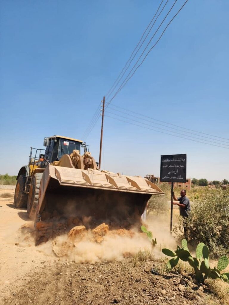 fb_img_17510112874061786963545514797086-768x1024 وزير الإسكان: إزالة التعدي واسترداد مساحة 153 فدانًا بمدينة سفنكس الجديدة