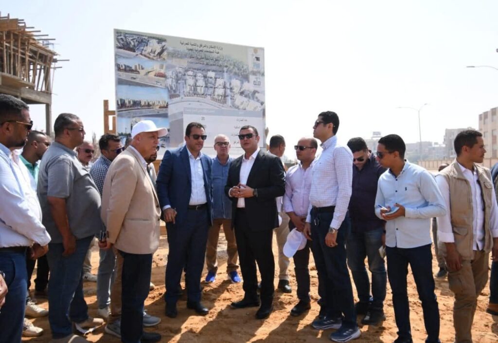 fb_img_1751100479282994024112007728148-1024x707 وزير الإسكان يبدأ جولة تفقدية بالعاشر من رمضان ويتفقد الطرق والمحاور ومشروع ديارنا السكني بالمدينة