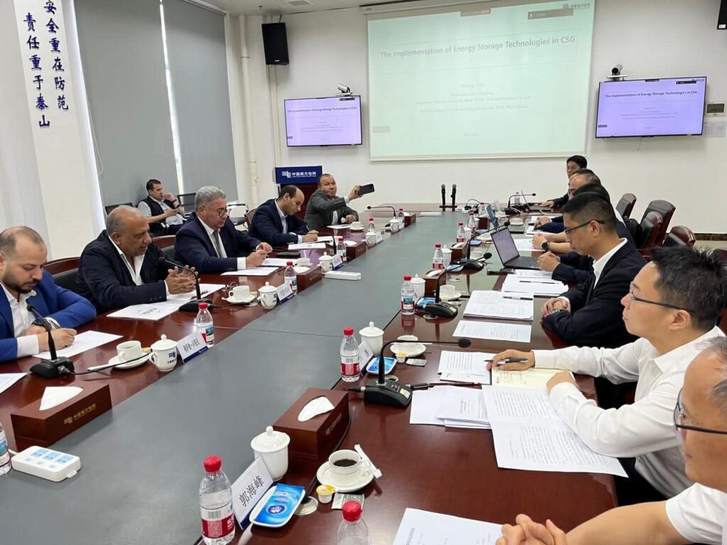 fb_img_17511052359374503143563253454474-1024x768 وزير الكهرباء يزور شركة شبكة كهرباء جنوب الصين الدولية لبحث التعاون فى بناء محطةضخ وتخزين المياه