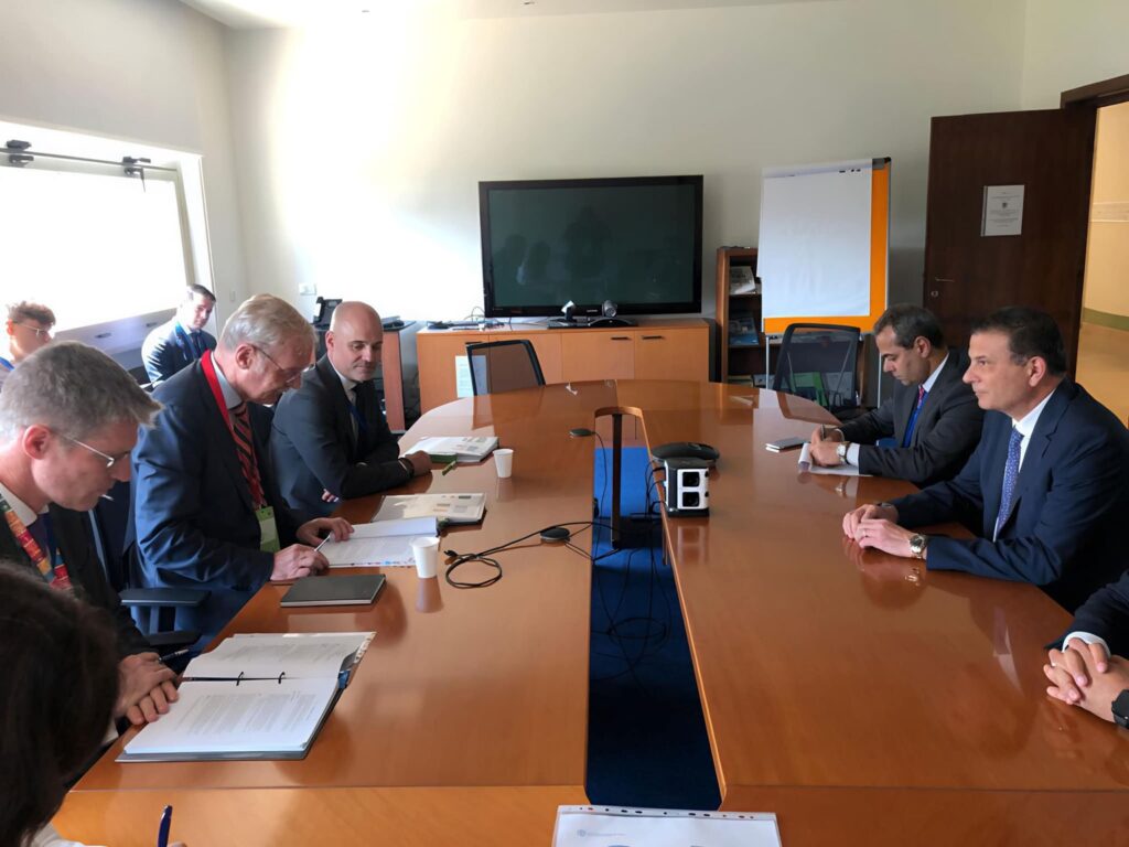 fb_img_17511069672886109076659340569761-1024x768 على هامش اجتماعات روما..• وزير الزراعة يبحث مع وزير المصايد والأمن الغذائي الهولندي تعزيز التعاون المشترك بين البلدين