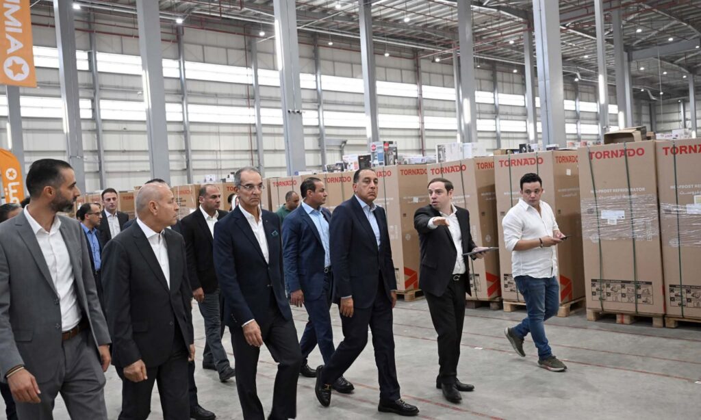 fb_img_17511122561464462854032653469232-1024x614 عقب افتتاح أول مصنع لشركة "BSH":رئيس الوزراء يفتتح أكبر مستودع لوجستي للتجارة الإلكترونية لشركة "جوميا"