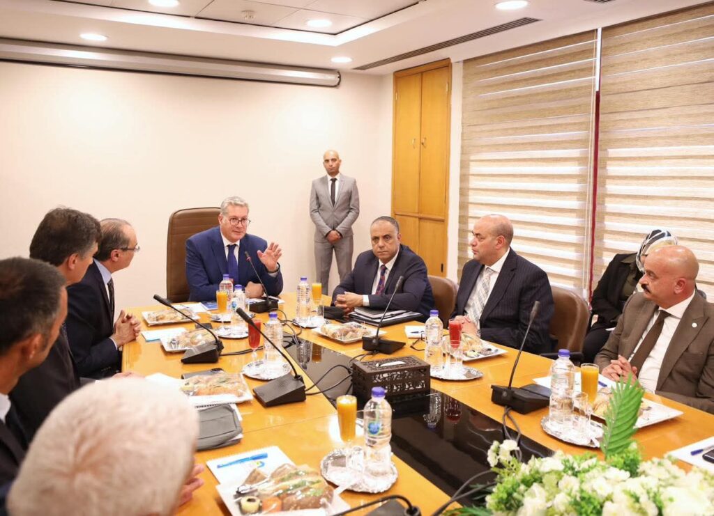 fb_img_17512636511904085787630336890887-1024x741 *المهندس كريم بدوى وزير البترول والثروة المعدنية يتابع من داخل شركة "عجيبة" أداء الإنتاج والتحديات المستقبلية بالتعاون مع "إينى" الإيطالية.*