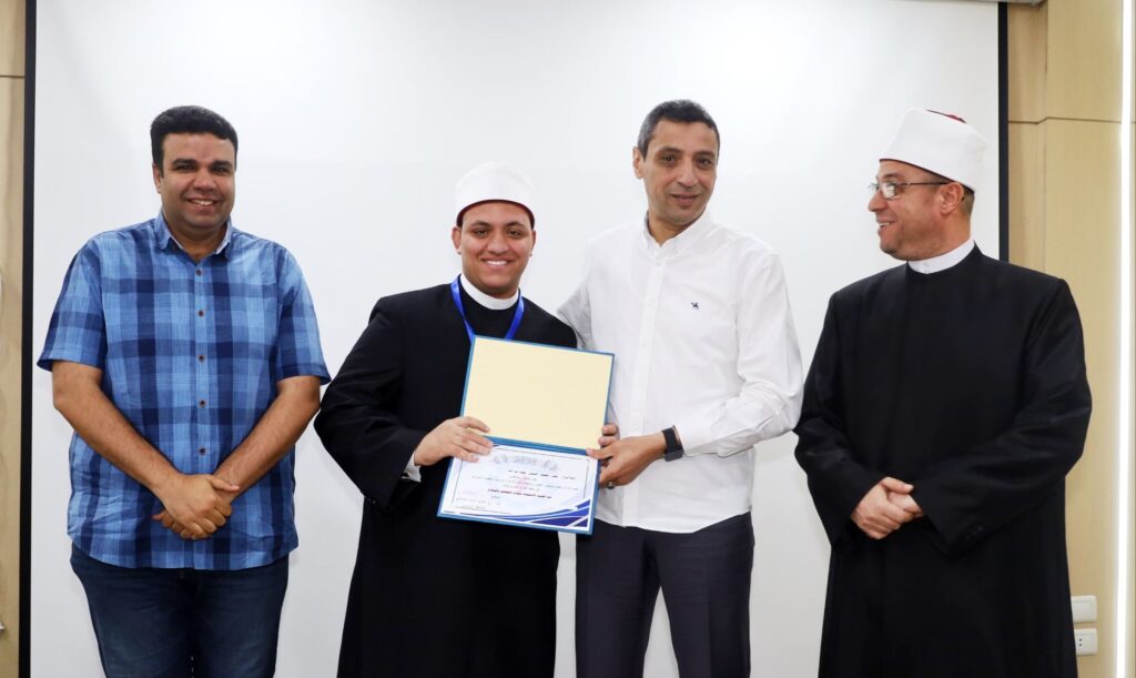 img-20250604-wa00222954599252492817113-1024x611 محافظ السويس يُكرّم نماذج مضيئة من حفظة القرآن الكريم وأبطال السباحة