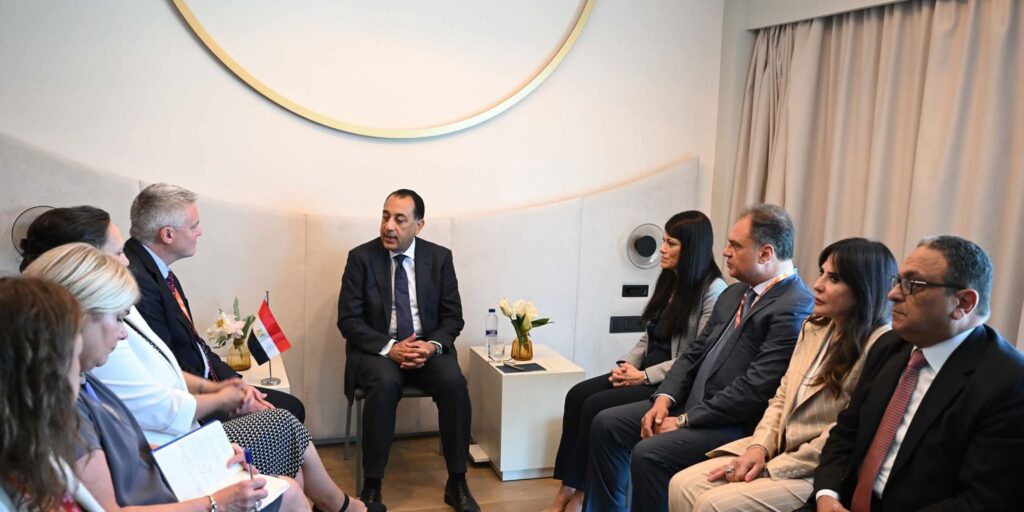 fb_img_17513572079601675991772681410052-1024x512 على هامش المشاركة نيابة عن فخامة الرئيس في مؤتمر الأمم المتحدة الرابع لتمويل التنمية:رئيس الوزراء يلتقي الأمين العام لمنظمة التعاون الاقتصادي والتنمية (OECD)