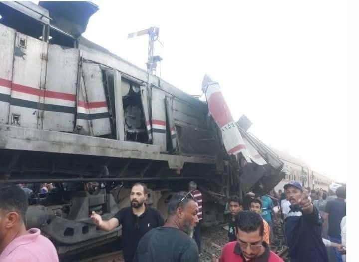 fb_img_17513760497562038557857114458864 لاحول ولاقوة الابالله <br>وقع تصادم قطارين بالشرقية منذ قليل