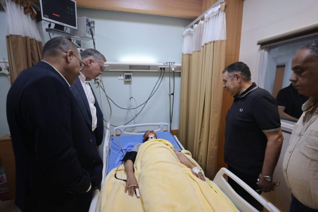 fb_img_17514382156425296313839980767336-1024x682 وزيرا البترول والعمل يطمئنان على الناجين من حادث بارج خليج السويس