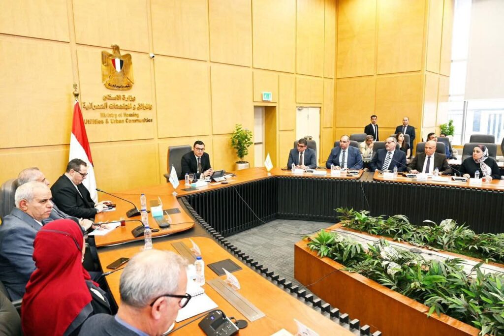 fb_img_17514402127851865321254445099006-1024x683 وزير الإسكان يتابع موقف توفيق الأوضاع بالأراضي المنضمة لأحوزة عددٍ من المدن الجديدة● ويوجه بضرورة وضع خطط زمنية محددة وآليات مناسبة لسرعة انهاء ملف التقنين في المدن والمتابعة بكل دقة وحزم