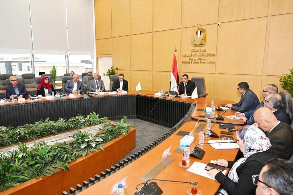 fb_img_17514402146766201011889368646776-1024x683 وزير الإسكان يتابع موقف توفيق الأوضاع بالأراضي المنضمة لأحوزة عددٍ من المدن الجديدة● ويوجه بضرورة وضع خطط زمنية محددة وآليات مناسبة لسرعة انهاء ملف التقنين في المدن والمتابعة بكل دقة وحزم