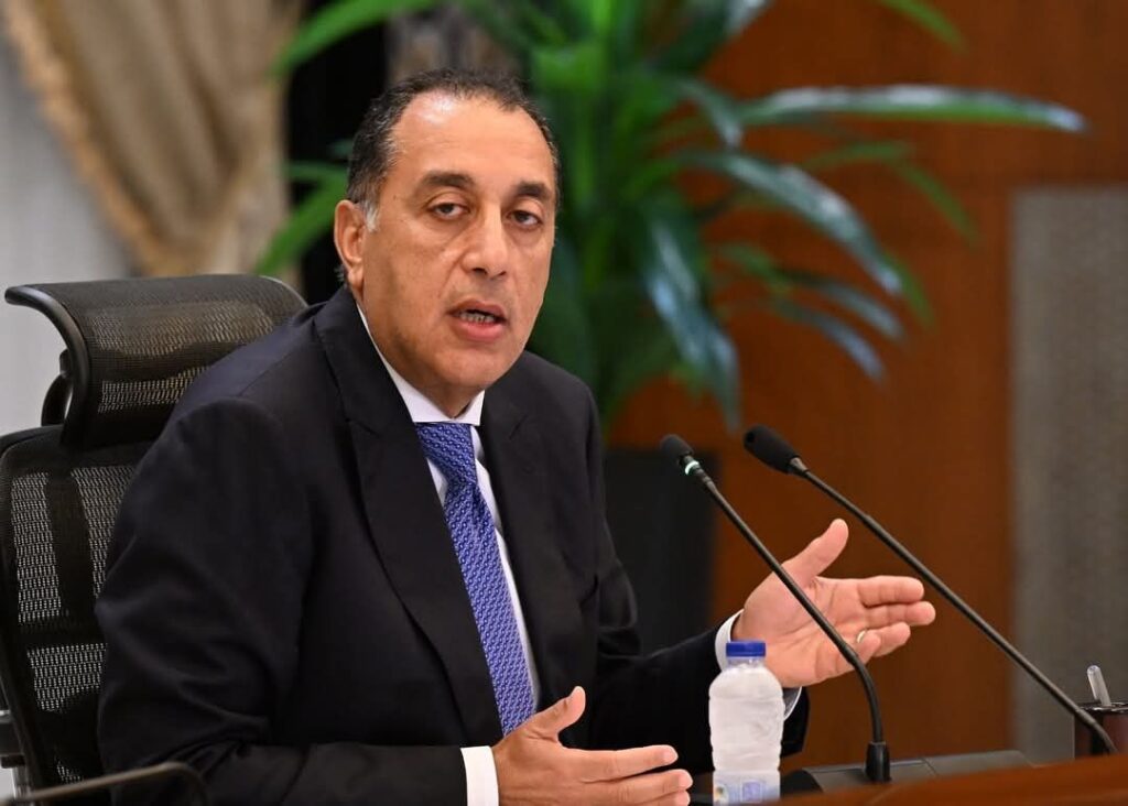 fb_img_17515288136062084257461410446740-1024x732 رئيس الوزراء يتابع جهود منظومة الشكاوى الحكومية خلال شهر يونيو الماضي