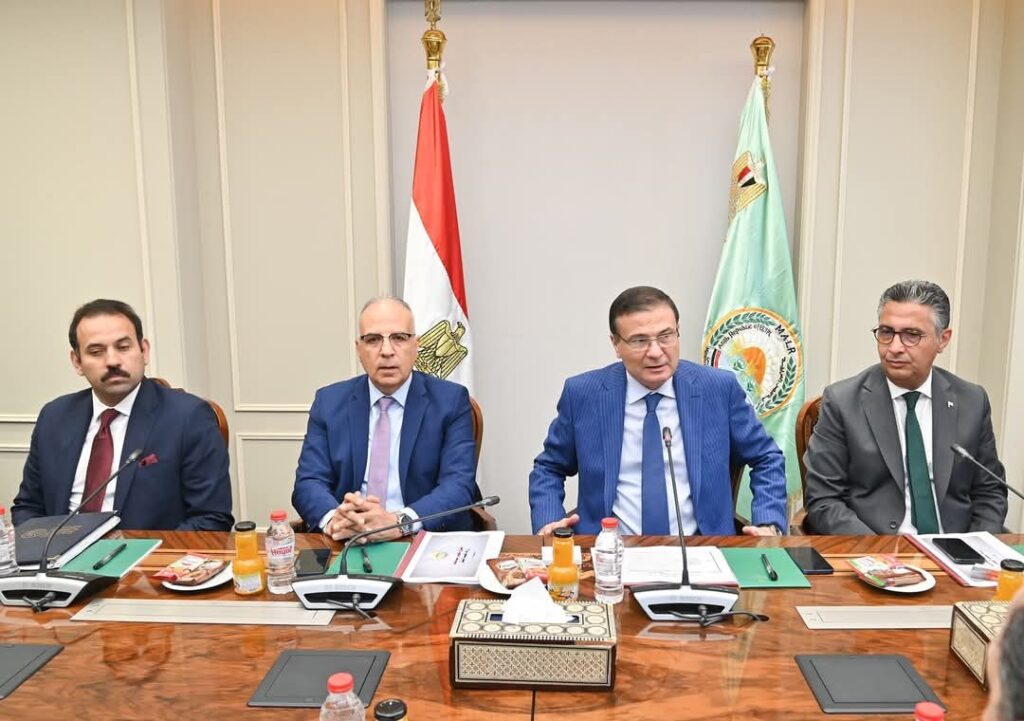 fb_img_17515288837551896867259211670308-1024x721 وزراء الزراعة والري والتموين ورئيس جهاز مستقبل مصر يناقشون سُبل تطوير زراعة محصولى قصب وبنجر السكر و زيادة الإنتاجية