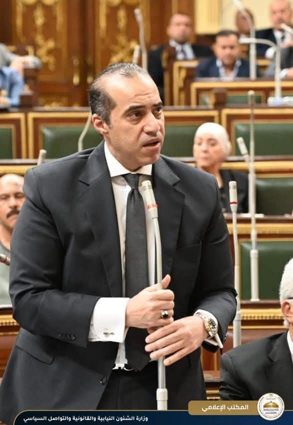 fb_img_17518112068335662432630635100762 وزير الشئون النيابية يحضر جلسة مجلس النواب بشأن مشروع قانون تعديل بعض أحكام قانون تنظيم شئون أعضاء المهن الطبية العاملين بالجهات التابعة لوزارة الصحة