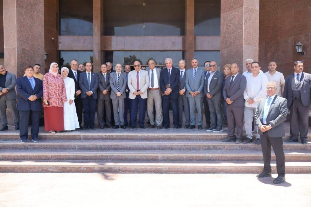 fb_img_17518164726374290953844989404339-1024x682 وزير الكهرباء" يتفقد هيئة المواد النووية ويستعرض مشروعات العمل الحالية.