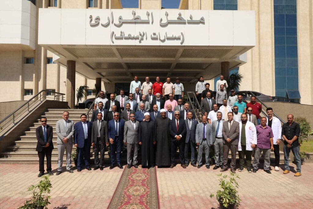 fb_img_1751816747792146067284011345789-1024x683 شيخ الأزهر الشريف يُهنئ بافتتاح المباني الجديدة بطب أسيوط ويوصي بالحفاظ عليها وحسن رعاية المرضى بها