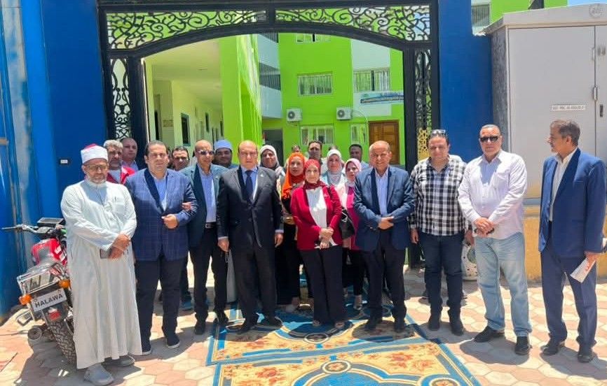 fb_img_175194113985924876927318443370369 النائبة كوثر محمود نقيب التمريض تفتتح معهد تمريض المنار بإيتاي البارود برفقة نواب الشيوخ