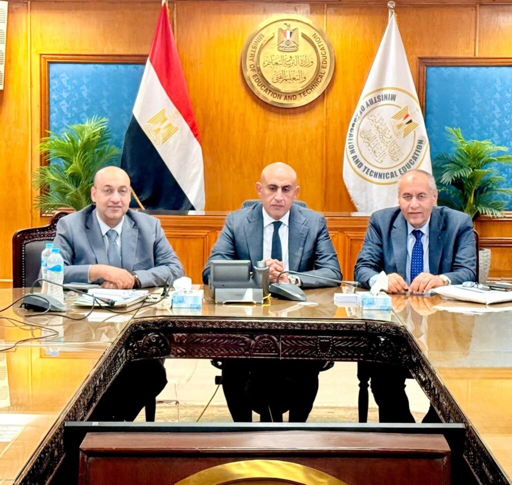 fb_img_17519632453963660319882790593182-1024x971 وزارة التربية والتعليم تستعرض تقرير غرفة العمليات في عاشر أيام امتحانات الثانوية العامة (الدور الأول) للعام الدراسي 2024 / 2025
