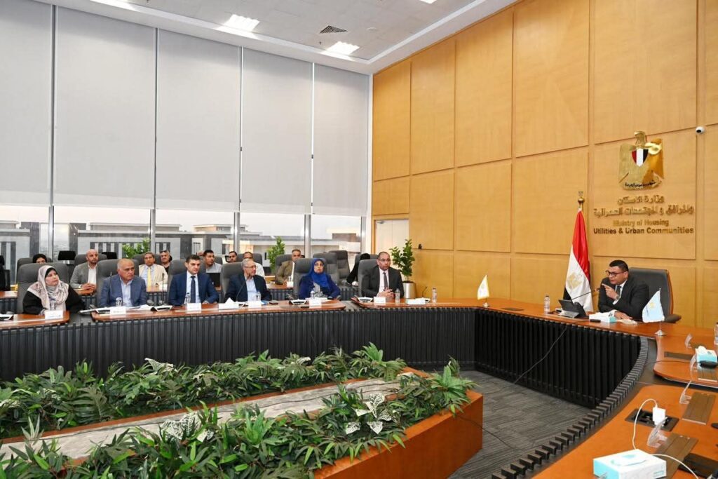fb_img_17521325799519159218416839702765-1024x683 وزير الإسكان يعقد اجتماعه الدوري لمتابعة المشروعات السكنية بعددٍ من المدن والمحافظات