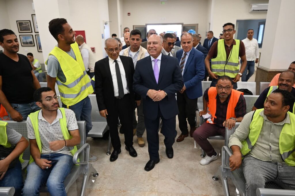 fb_img_17522226148351943448211565901220-1024x681 نائب رئيس مجلس الوزراء للتنمية الصناعية وزير الصناعة يجري جولة تفقدية موسعة بمشروعات مينائي الإسكندرية والدخيلة