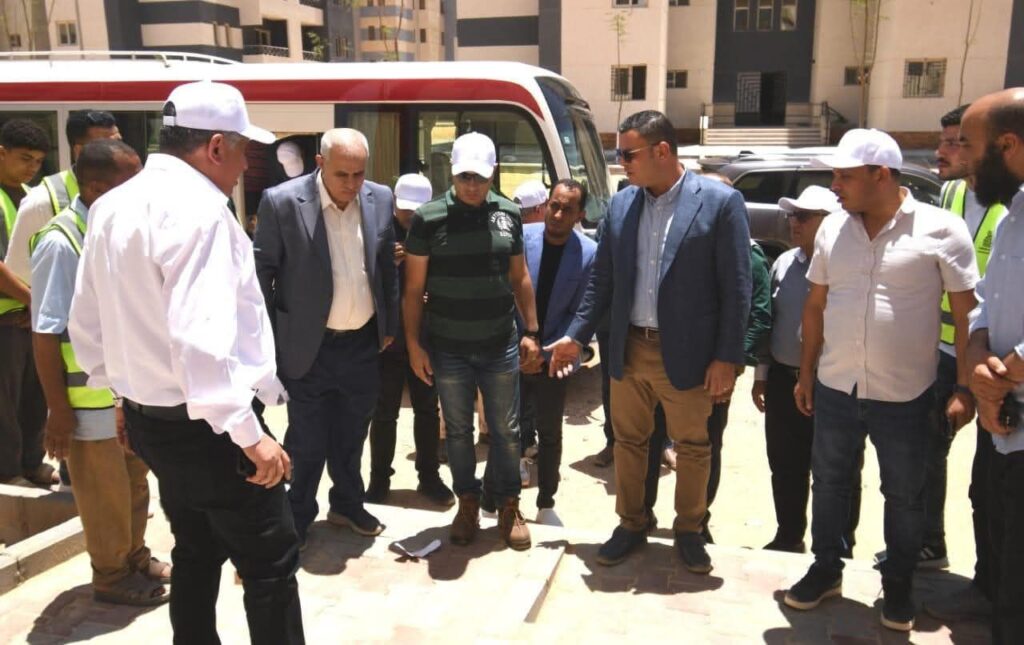 fb_img_1752321985471876725192548616591-1024x645 وزير الإسكان يتفقد وحدات الإسكان الأخضر بمبادرة "سكن لكل المصريين" ومشروع "ديارنا" السكني ومحطة فصل الصرف الصناعي عن الصرف الصحي الآدمي بمدينة السادات