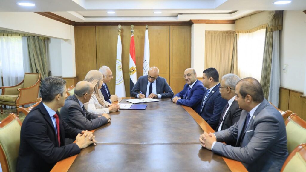 fb_img_17523895554356657227795764750484-1024x576 وزير التربية والتعليم يعتمد نتيجة الدبلومات الفنية الدور الأول ٢٠٢٥ بنسبة نجاح (٧٠,٤٧%)