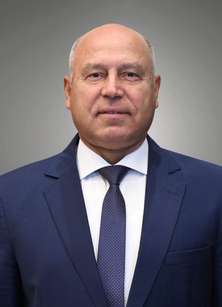 fb_img_17526464954054778608016728454715-741x1024 عقب جولة تفقدية لنائب رئيس مجلس الوزراء للتنمية الصناعية وزير الصناعة والنقل بمشروع تطوير ورفع كفاءة الطريق الدائري الإقليمي