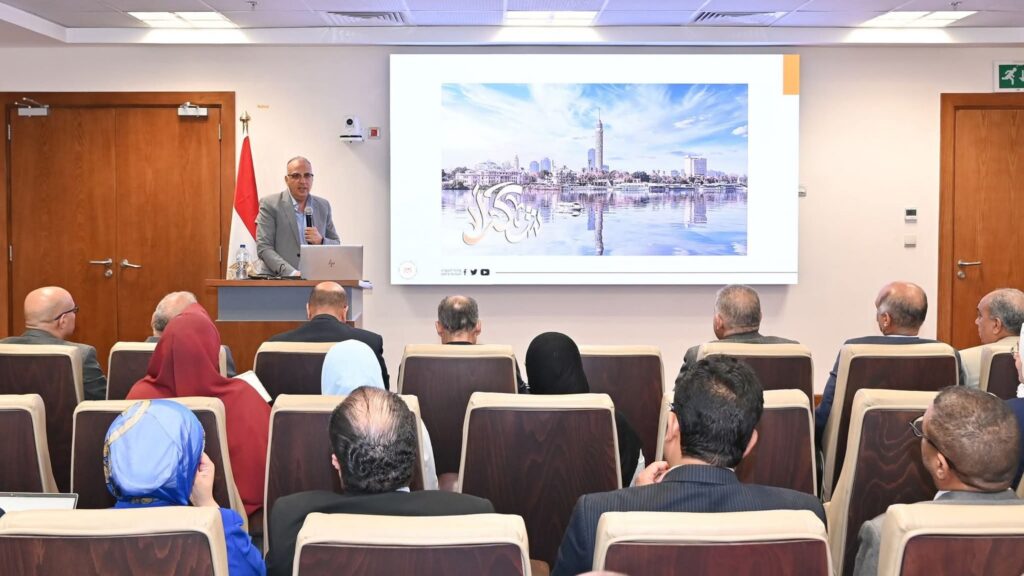 fb_img_17526466590094303516958680539410-1024x576 وزير الري يشهد فعاليات ورشة العمل المنعقدة لمناقشة موقف إيراد نهر النيل وإجراءات إدارة وتشغيل السد العالي