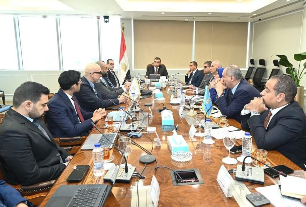 fb_img_1753085475239569497803433583261-1024x693 وزير الإسكان يعقد اجتماعًا لمتابعة أخر المستجدات بشأن تدشين منصتين لتنظيم السوق العقارية وتصدير العقار المصري
