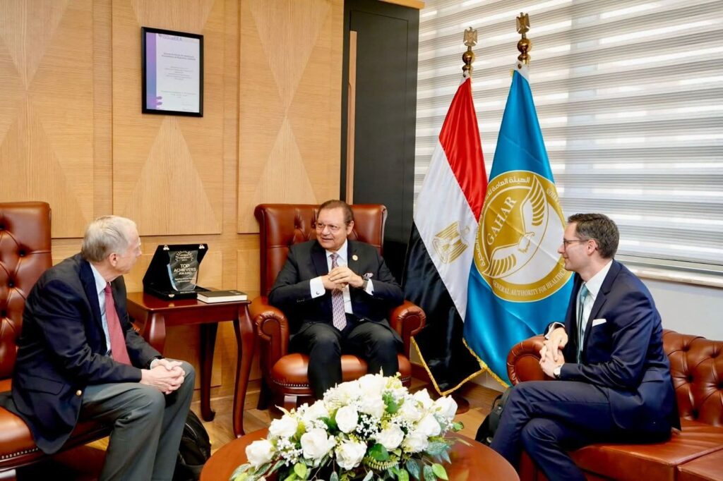 fb_img_17537724776461221675090698223215-1024x682 رئيس الهيئة العامة للاعتماد والرقابة الصحية يستقبل ممثلي “منظمة دعم أداء النظم الصحية والابتكار العالمية – Aceso Global” لبحث آفاق التعاون في دمج القطاع الخاص ضمن منظومة التأمين الصحي الشامل وتعزيز خدمات الرعاية الأولية