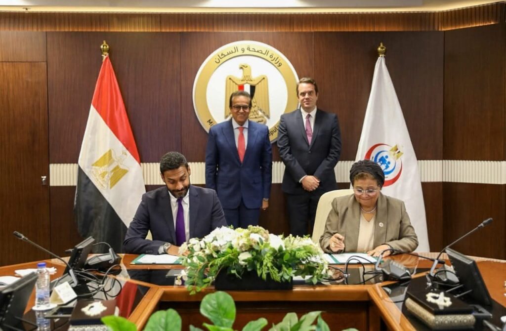 fb_img_17537752474886017661035808337093-1024x670 الصحة": توقيع بروتوكول تعاون بين الوزارة وشركة سانوفي لدعم الولادات الطبيعية ضمن المبادرة الرئاسية «الألف يوم الذهبية»