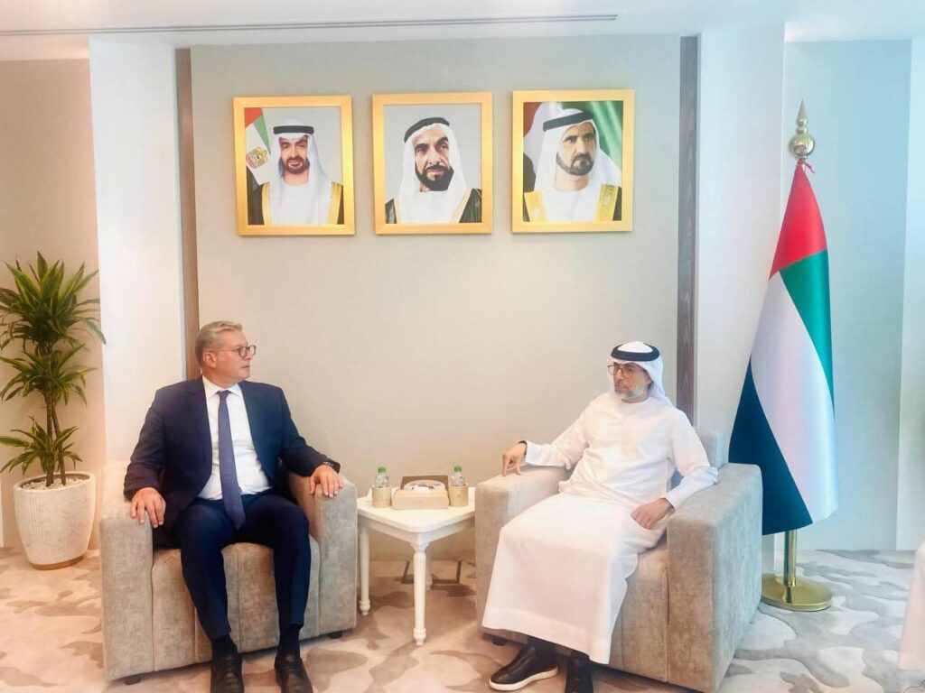 fb_img_17537802170959179252903632578728-1024x768 وزير البترول يعقد اجتماعًا مع وزير الطاقة والبنية التحتية الإماراتي بإمارة أبوظبي