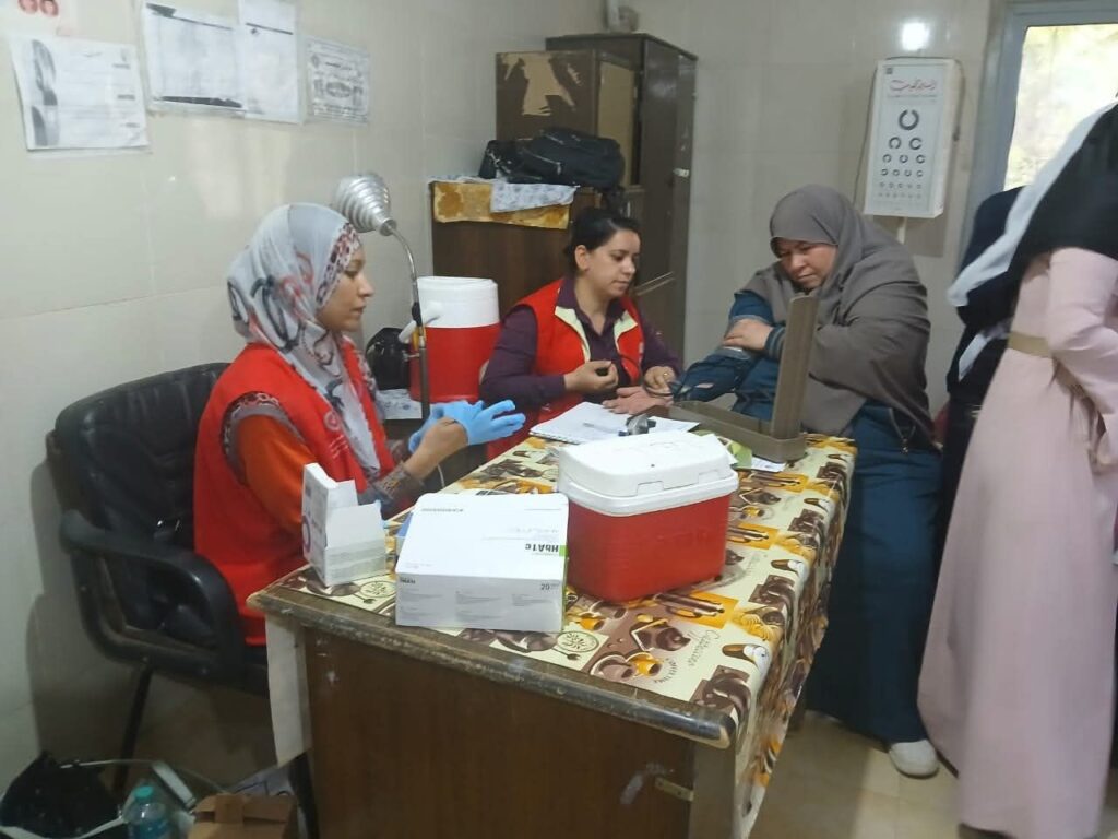 fb_img_1754040602447338247505602397161-1024x768 «الصحة»: حملة «100 يوم صحة» قدّمت 25 مليونًا و192 ألف خدمة طبية مجانية خلال 16 يومًا