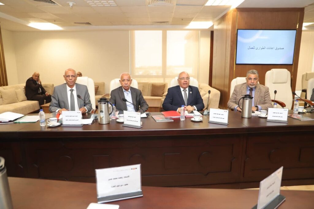 fb_img_17548196192958519549834814853394-1024x682 مجلس إدارة صندوق إعانات الطوارئ للعمال:● 2 مليار و319 مليونًا و800 ألف جنيه دعمًا من "الصندوق" لـ 429 ألف و301 عاملًا في3991 منشأة