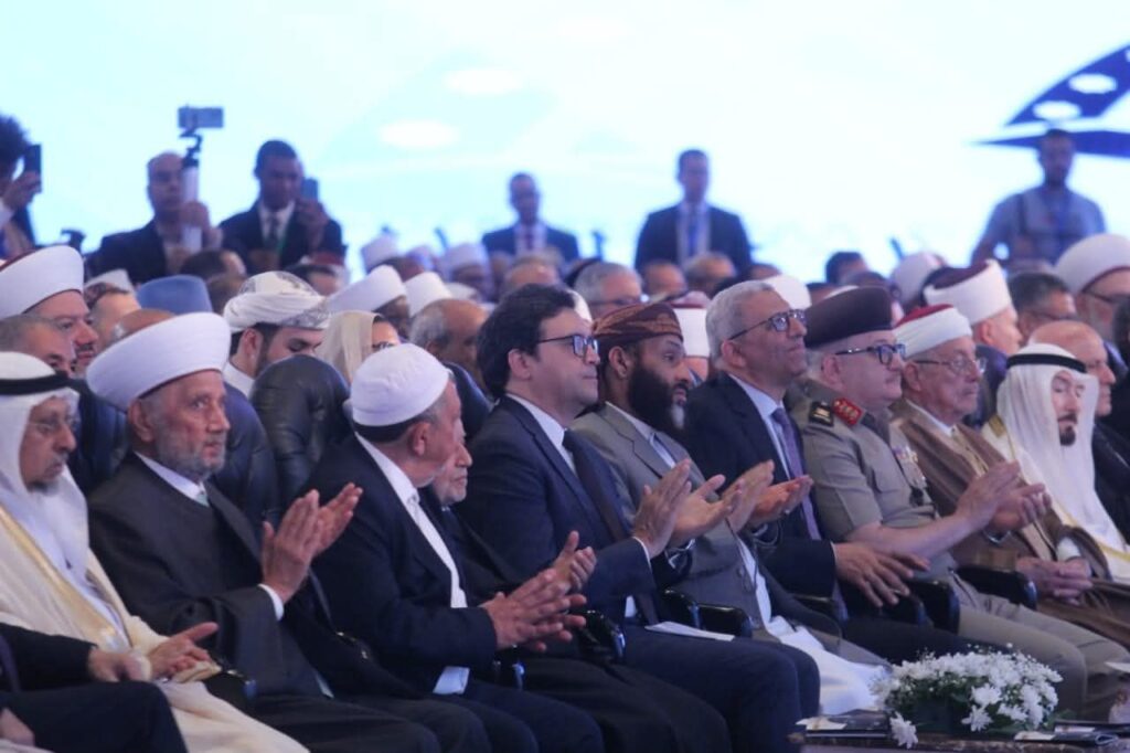 fb_img_17550097635873105674936893361147-1024x682 وزير الثقافة يشهد انطلاق فعاليات المؤتمر العالمي العاشر للإفتاء لمناقشة "صناعة المفتي الرشيد في عصر الذكاء الاصطناعي"