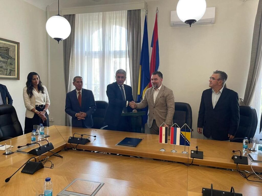 fb_img_1755082391248385255973548313766-1024x768 وزير السياحة والآثار يستكمل لقاءاته المهنية خلال زيارته الرسمية للبوسنة والهرسك بعقد اجتماع مع نائب رئيس مجلس الوزراء ووزير التجارة الخارجية والعلاقات الاقتصادية والمسئول عن ملف السياحة