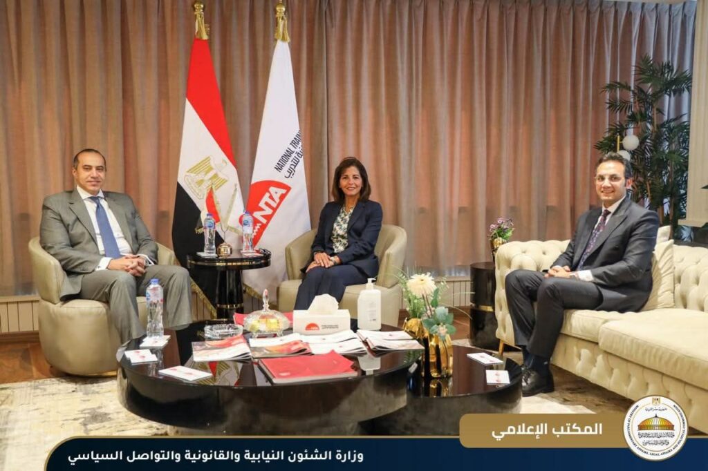 fb_img_17555222485844864200056680331971-1024x682 وزير الشئون النيابية والقانونية والتواصل السياسي يلتقي المدير التنفيذي للأكاديمية الوطنية للتدريب