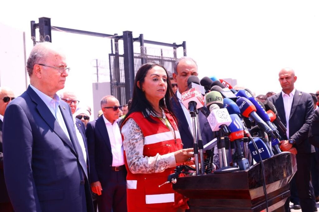 fb_img_17555223142462528786183746228487-1024x682 من أمام معبر رفح.. وزيرة التضامن الاجتماعي تطلق نداءً إنسانيًا لإدخال كافة المساعدات المصرية بالتزامن مع اليوم العالمي للإنسانية