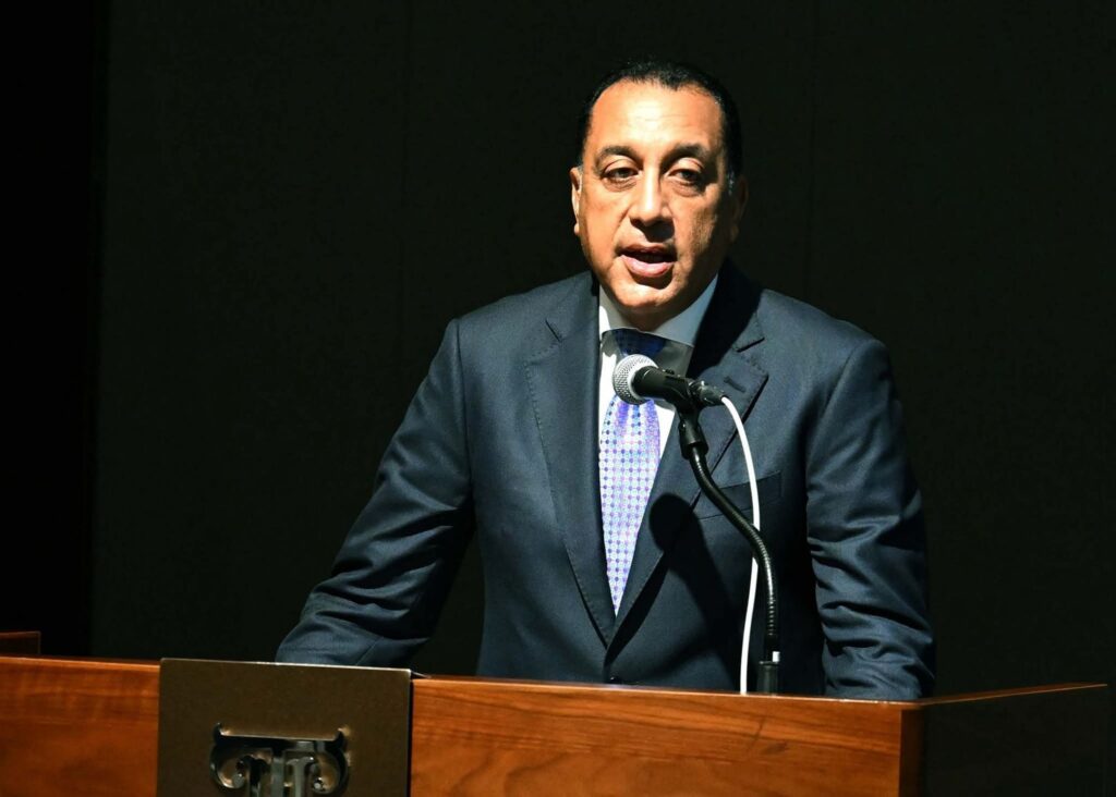 fb_img_17555940971521939372146494150991-1024x732 رئيس الوزراء يُلقي كلمة أمام مجلس الأعمال المصري الياباني الذي تستضيفه العاصمة اليابانية طوكيو