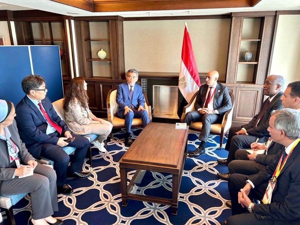 fb_img_17557835171829222981844390645050-1024x768 وزير التربية والتعليم يلتقي رئيس جامعة هيروشيما لبحث آفاق التعاون لدعم جهود تطوير قطاع التعليم الفني والتكنولوجي في مصر