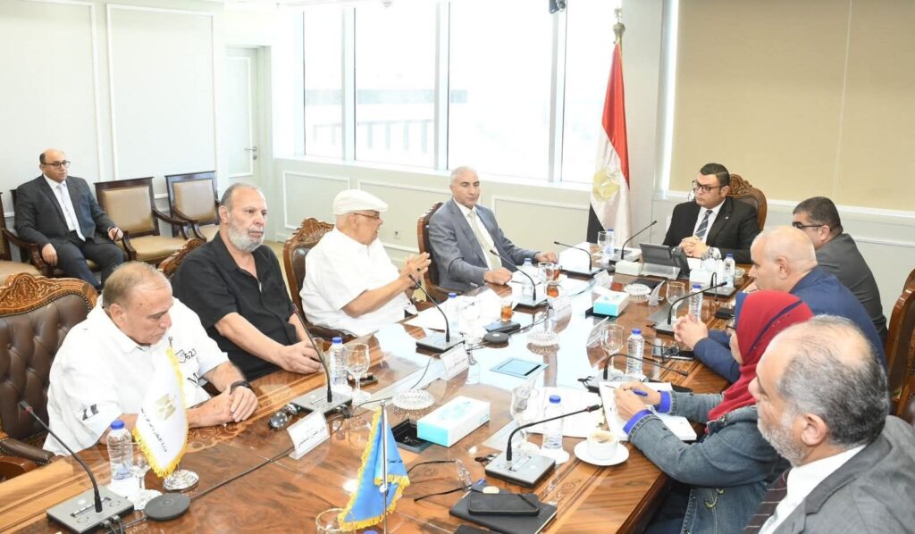fb_img_17557839245562657017093859166417-1024x598 وزير الإسكان يلتقي رئيس وأعضاء جمعية مستثمري ٦ أكتوبر لاستعراض طلباتهم ومقترحاتهم