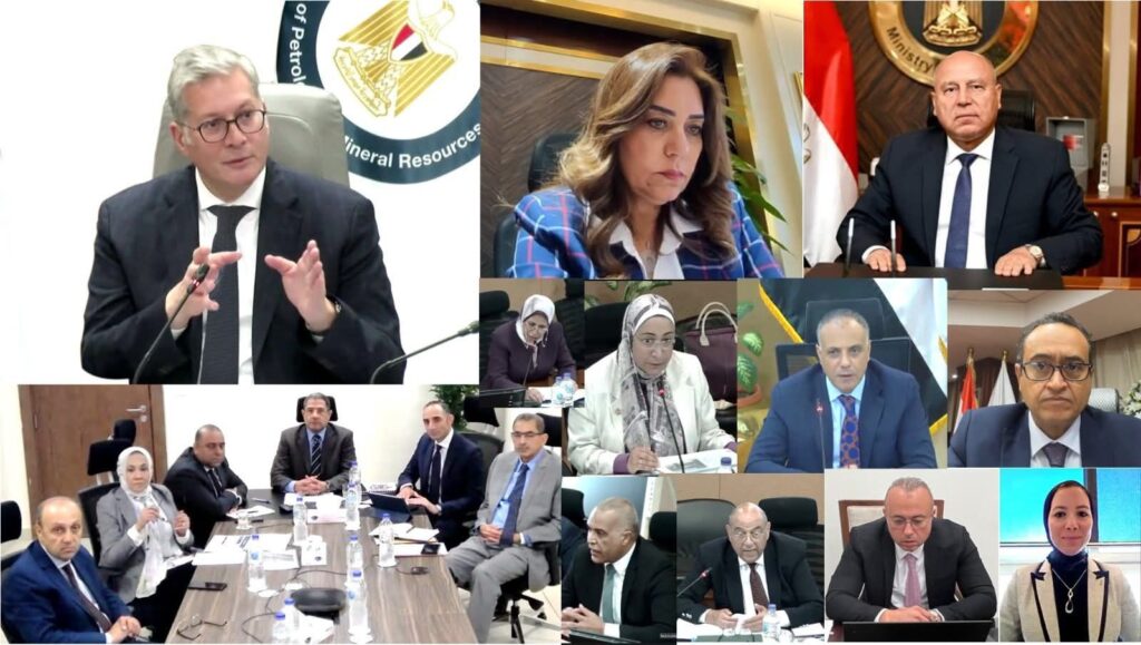 fb_img_17561260899635421666465120393140-1024x579 برئاسة وزير البترول والثروة المعدنية .. انعقاد باكورة أعمال الجمعيات العامة لشركات بترول القطاع العام بحضور نائب رئيس الوزراء للتنمية الصناعية ووزيرة التنمية المحلية