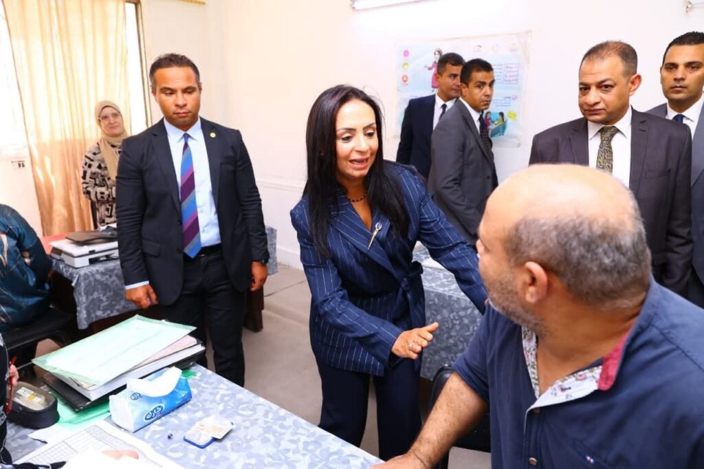 fb_img_17566467994632032921796358403723-1024x682 وزيرة التضامن الاجتماعي تتفقد وحدة حلوان أول وثاني الاجتماعية.. وتطمئن على الخدمات المقدمة للمواطنين
