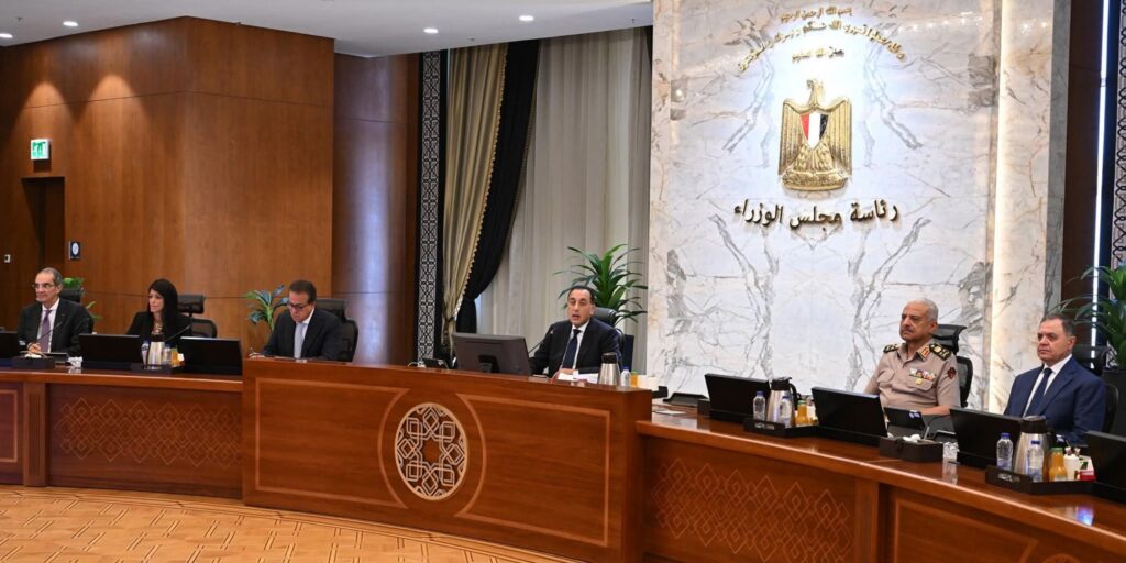 fb_img_17568114793244824019471730015063-1024x512 خلال اجتماع مجلس الوزراء:رئيس الوزراء: الحكومة لديها رؤية اقتصادية حتى عام 2030 تمتد لما بعد الاتفاق مع صندوق النقد الدولي