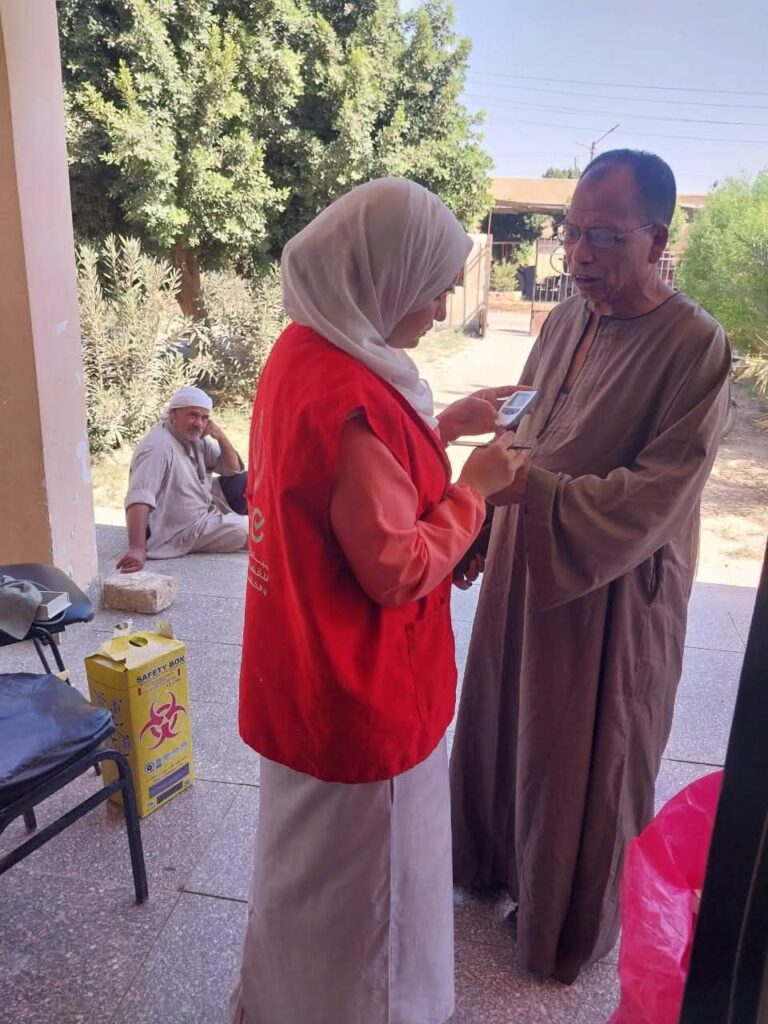 fb_img_1757234107292546708443514192965-768x1024 «الصحة»: حملة «100 يوم صحة» قدّمت 77 مليونًا و 68 ألف خدمة طبية مجانية خلال 53 يومًا