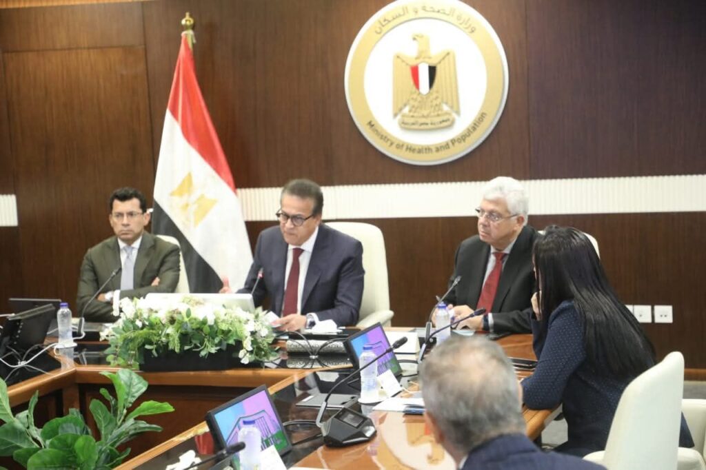 fb_img_17573145579913868911144368414362-1024x682 نائب رئيس مجلس الوزراء وزير الصحة يترأس الاجتماع الدوري للمجموعة الوزارية للتنمية البشرية