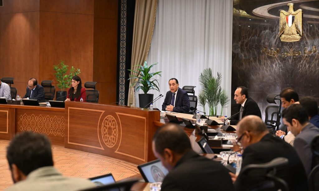 fb_img_17575314005003362040552266488973-1024x614 في المؤتمر الصحفي الأسبوعي:رئيس الوزراء: إعادة إحياء منطقة وسط البلد قائمة على الحفاظ التام على التراث والطابع المعماري والتخطيطي لهذه المنطقة ولن يتم تغيير هذا الطابع