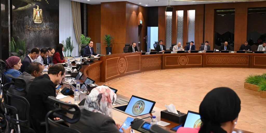 fb_img_17575314039301588659970992366108-1024x512 في المؤتمر الصحفي الأسبوعي:رئيس الوزراء: إعادة إحياء منطقة وسط البلد قائمة على الحفاظ التام على التراث والطابع المعماري والتخطيطي لهذه المنطقة ولن يتم تغيير هذا الطابع