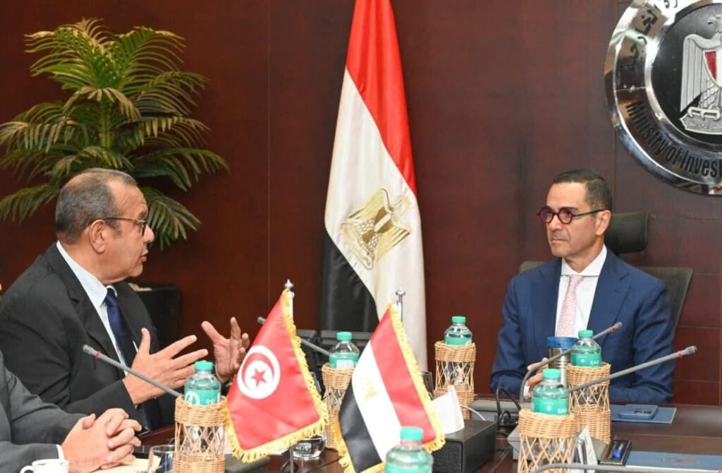 fb_img_17575314915443638843151155614964-1024x670 وزير الاستثمار والتجارة الخارجية يبحث مع رئيس الاتحاد التونسي للصناعة والتجارة سبل تعزيز التعاون التجاري ودعم الاستثمارات المشتركة بين البلدين