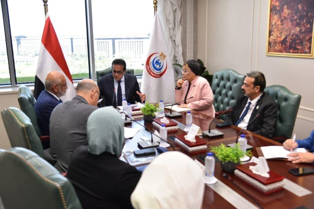 fb_img_17575832141844766012164940725813-1024x683 نائب رئيس مجلس الوزراء وزير الصحة والسكان يستقبل المدير التنفيذي لمصر بمجموعة البنك الدولي لبحث عدداً من الملفات المشتركة