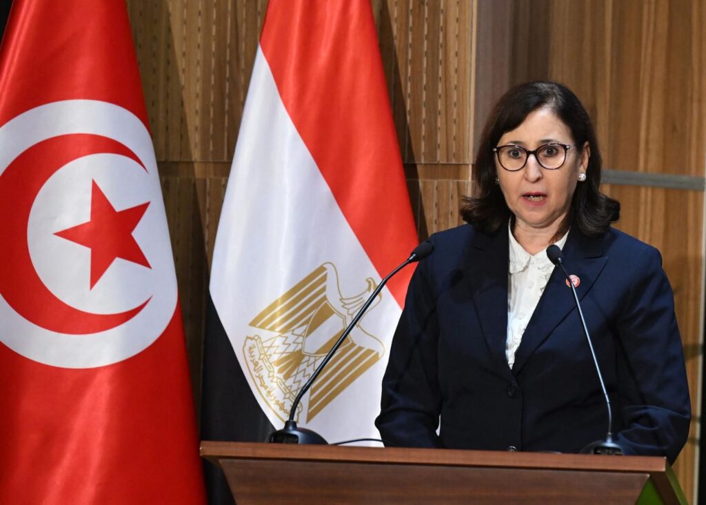 fb_img_17575994437035242022223512226517-1024x732 خلال افتتاح منتدى الأعمال المصري التونسي بالقاهرة اليوم: